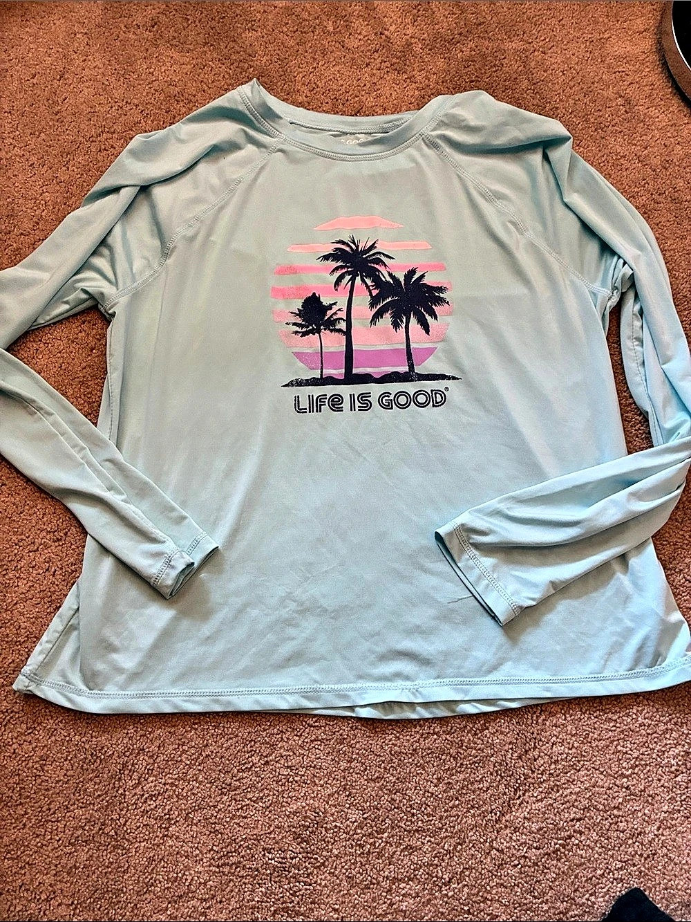 Life is Good Women's "70s Retro Sun Palms" UPF 50+ Sunshirt